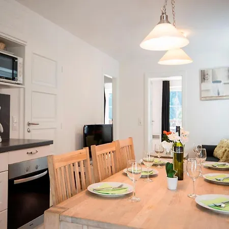 Welcoming With Thermal Bath Apartment