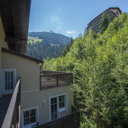 Welcoming With Thermal Bath Apartment Bad Gastein